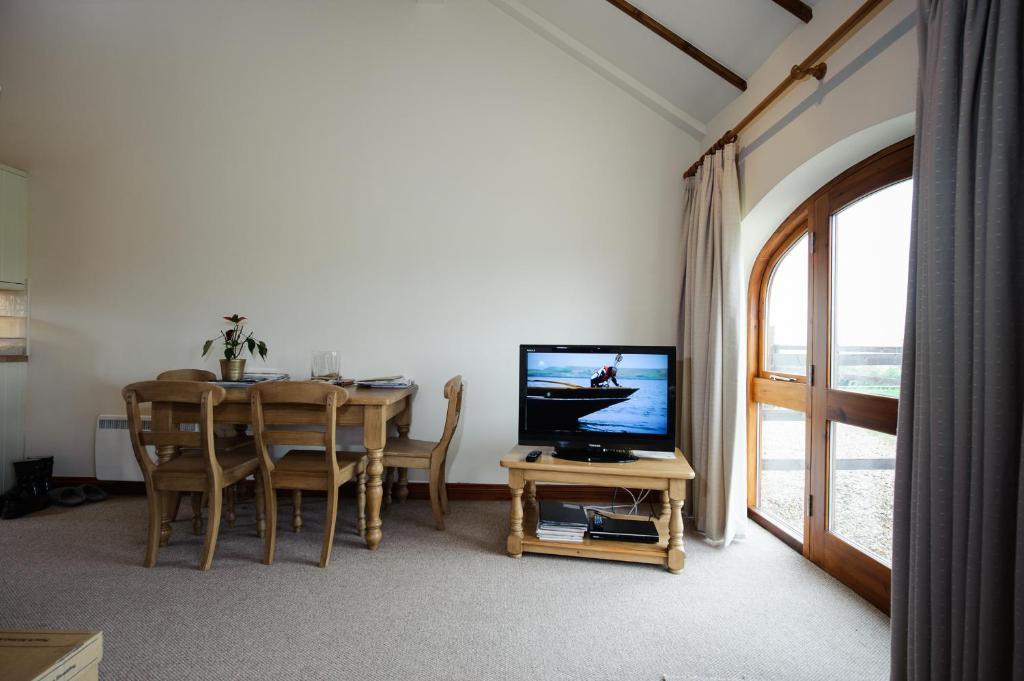 Church Farm Lodge Harrington Room photo